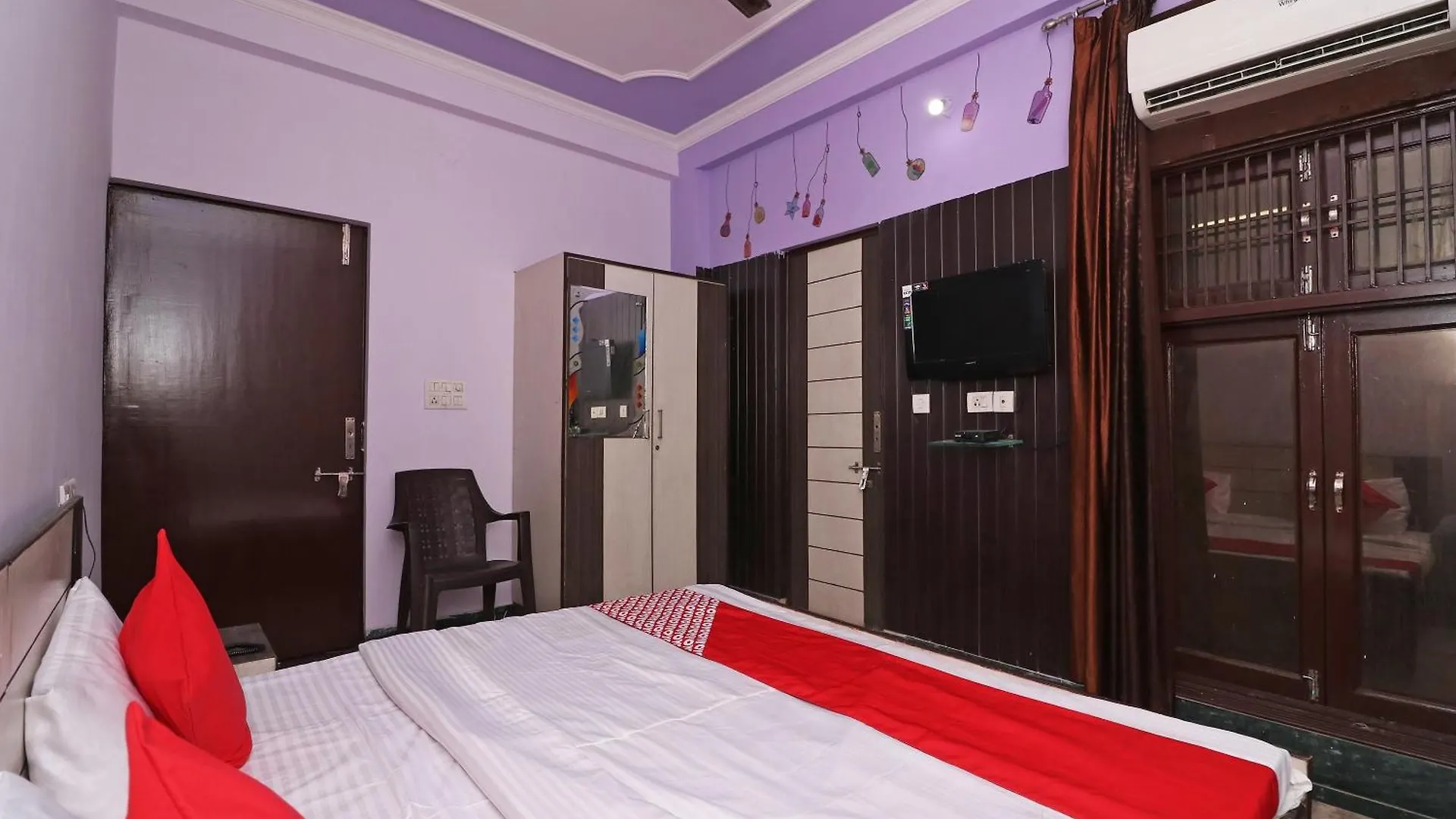 Oyo Hotel Ekta Residency Agra   Agra (Uttar Pradesh)
