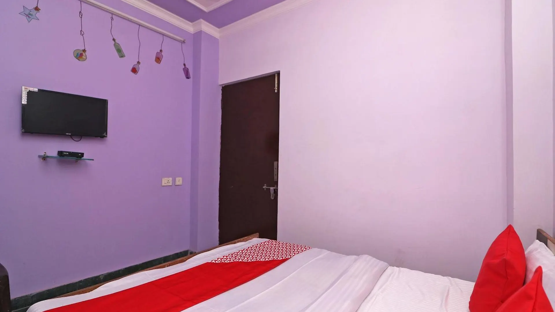 Oyo Hotel Ekta Residency Agra   Agra (Uttar Pradesh)